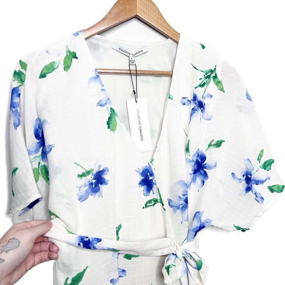 New with Tags Collective Concepts Women’s Floral Wrap Style Short Sleeve Blouse - Picture 5 of 16
